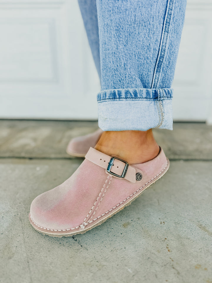 Birkenstock Lutry Premium Suede Clog - Light Rose