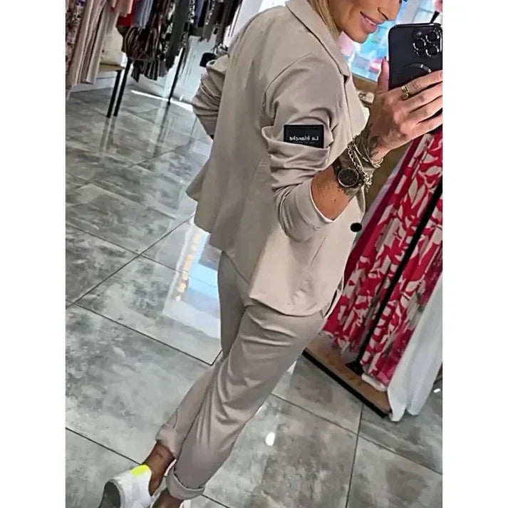 Ella - Elegant Two-Piece Set