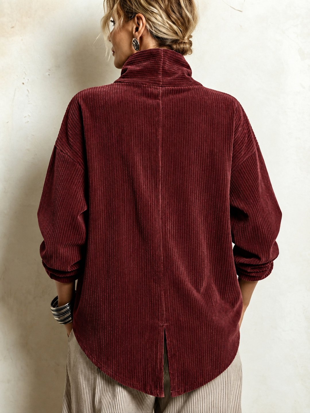 AVERY | Top Button-Up in Corduroy con Collo Avvolgente per Donna
