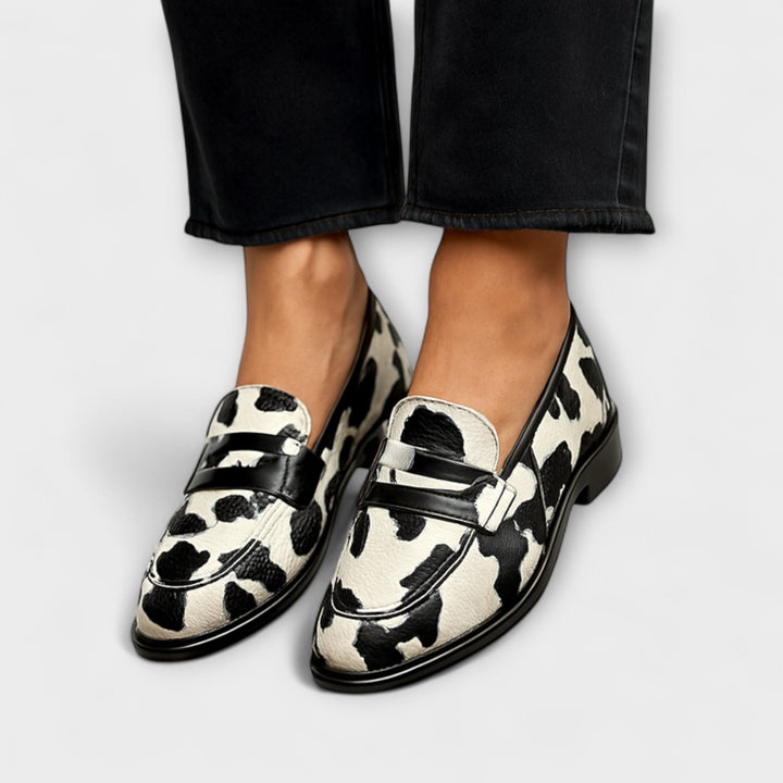 Victoria - Stylish Shoes
