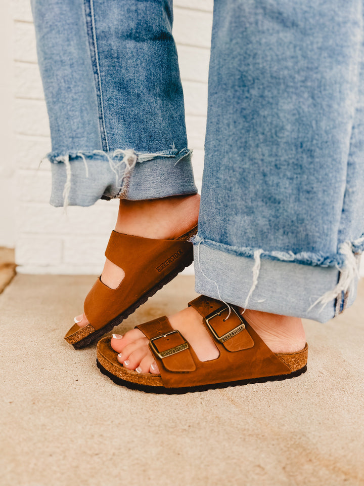 Birkenstock Arizona Oiled Leather Sandal - Cognac