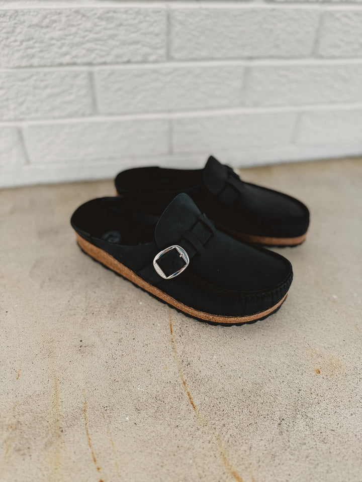 Birkenstock Women's Buckley Oiled Leather Clog - Black