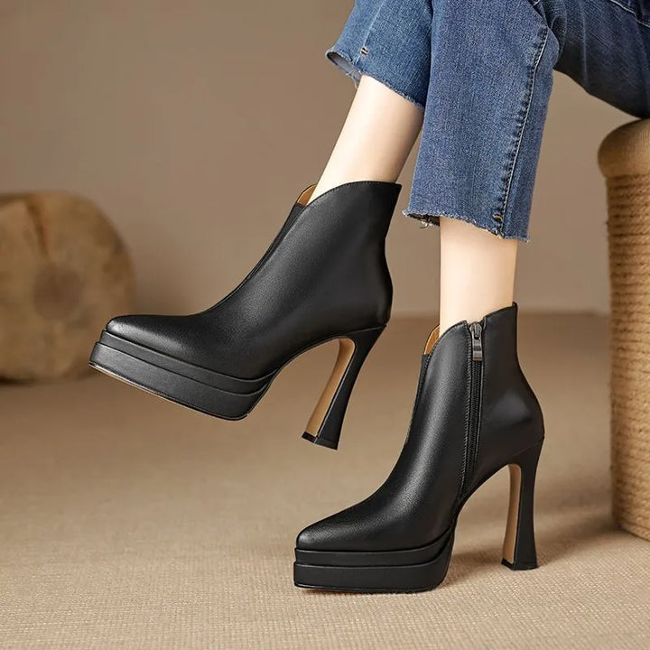 Tahlia - Retro Modern Boots