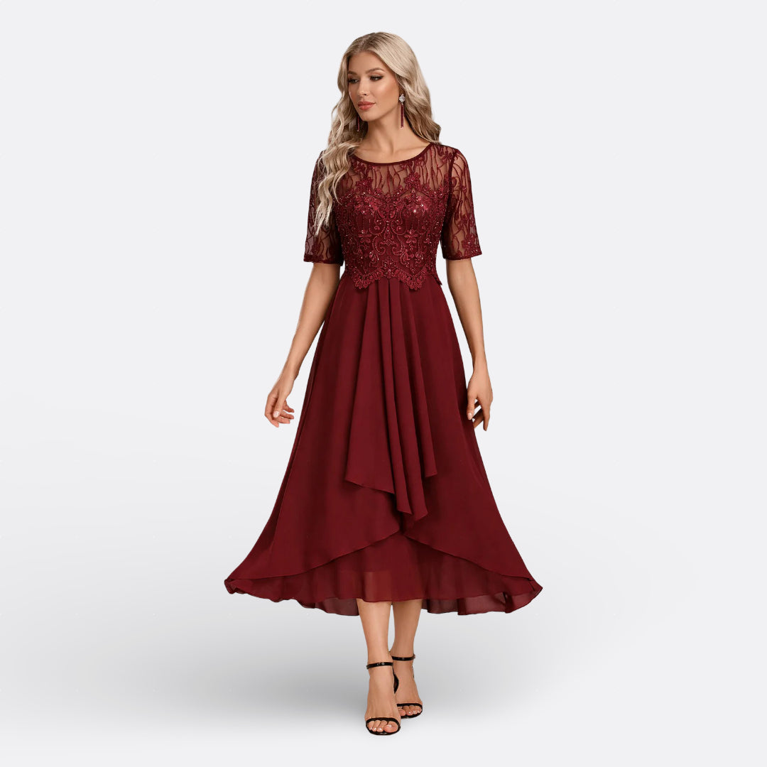Isla - Kurzarm-Abendkleid aus Spitze