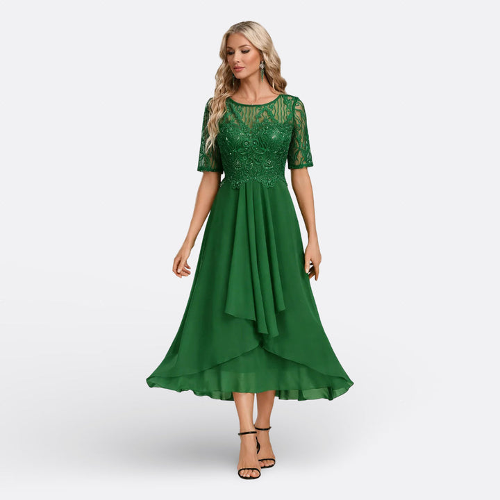 Isla - Kurzarm-Abendkleid aus Spitze