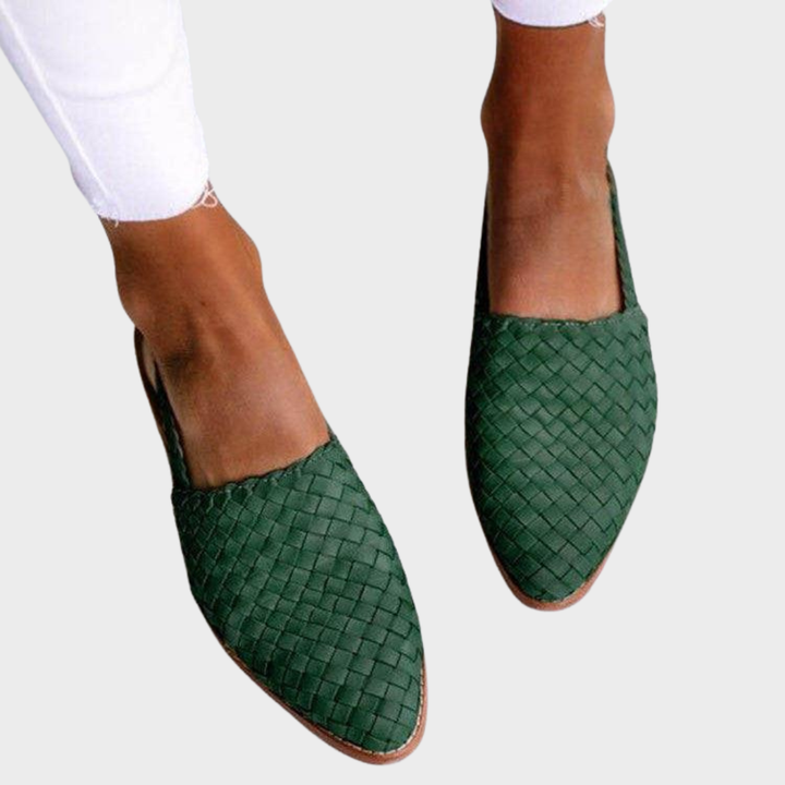 Franziska – Elegant Braided Slippers