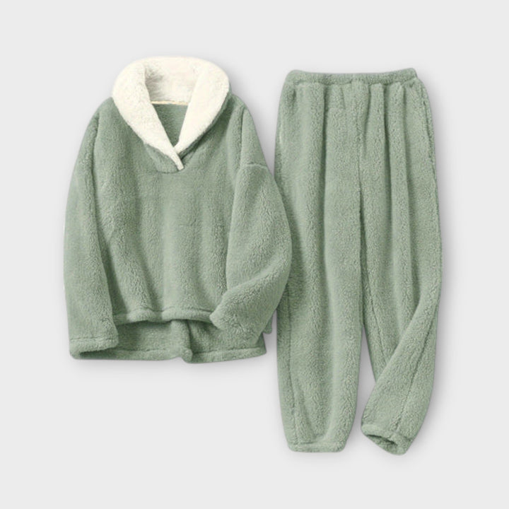Emily - Cozy Flannel Set
