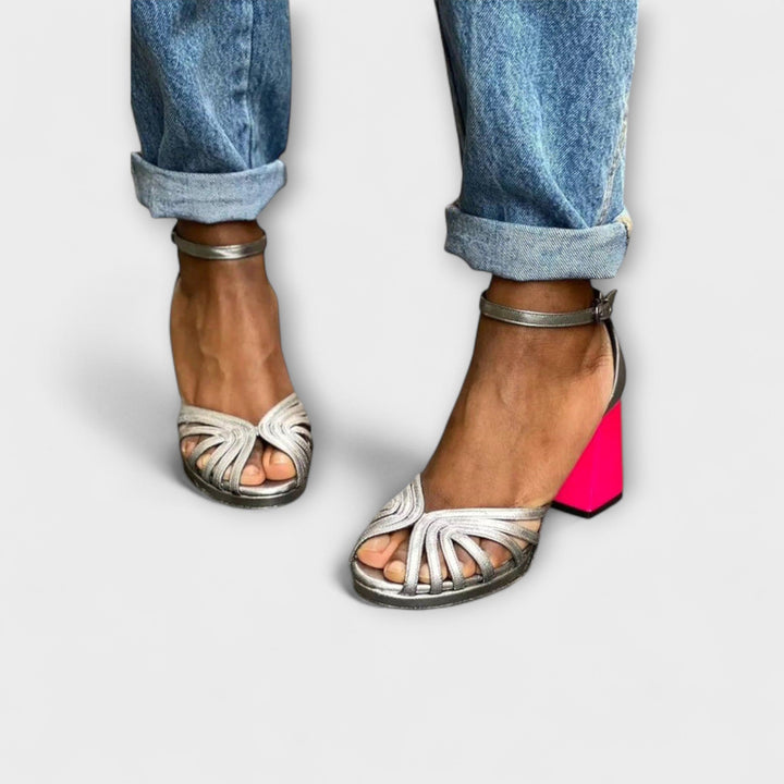 Notburga - Elegant Shiny Sandals