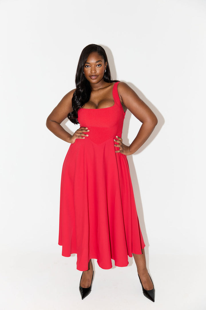 Kiara - Elegant Midi Dress